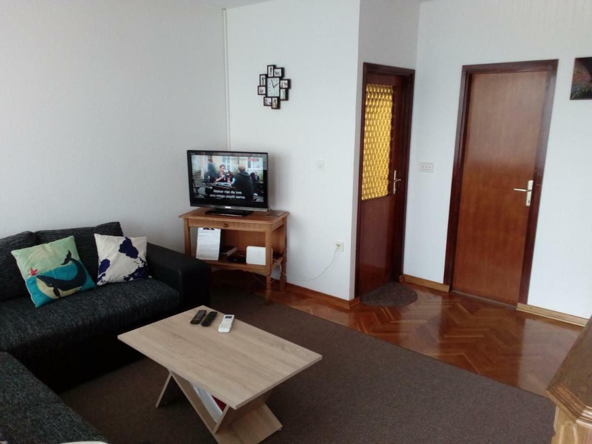 Apartment Dora 1 Jakisnica Lun  Ngoại thất bức ảnh